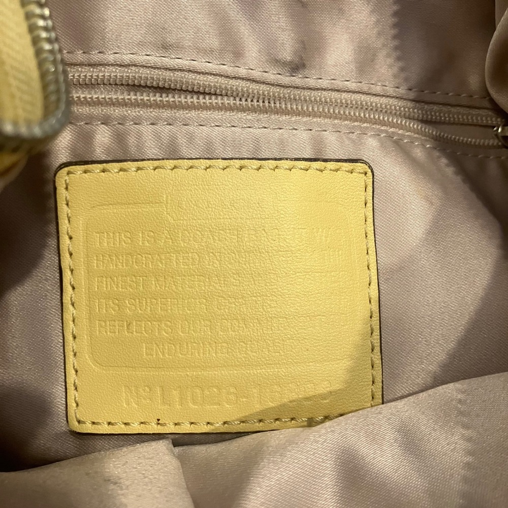 Coach Kristin Yellow Leather Hobo Shoulder Bag 16808 Silver Hardware Slouchy Y2K - Picture 7 of 14
